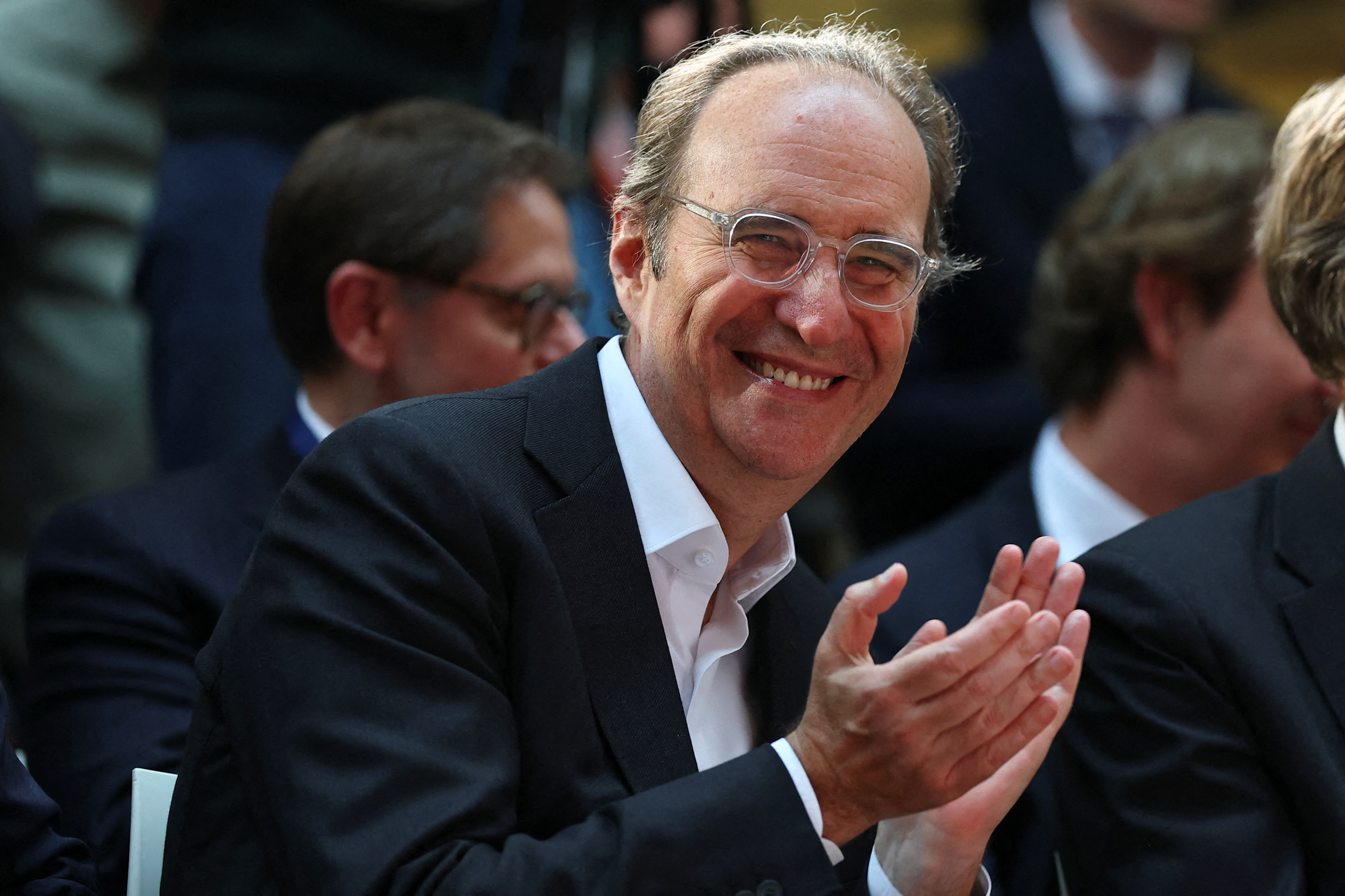 Xavier Niel Transforma Antiga Base Aérea em Estúdios de Cinema na Região de Champagne