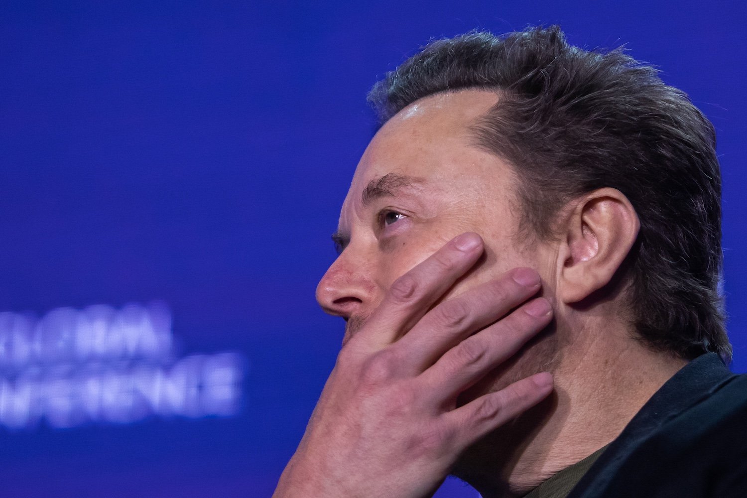 Desafios da Tesla: Queda nos Lucros e Futuro Incerto Segundo Elon Musk