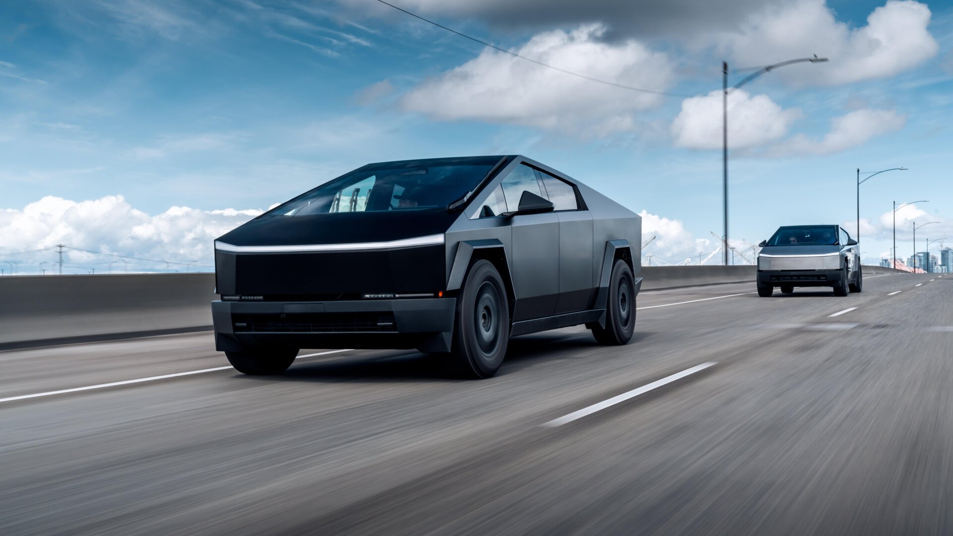 Tesla Oferece Software Exclusivo para Reviver Vendas do Cybertruck