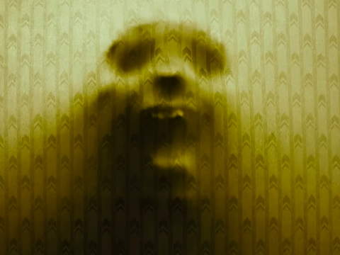 The Backrooms: Filme de Terror da A24 Será Dirigido por Jovem de 19 Anos