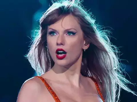 Taylor Swift Revela Capa de 'The Life of a Showgirl' e Fãs Enlouquecem