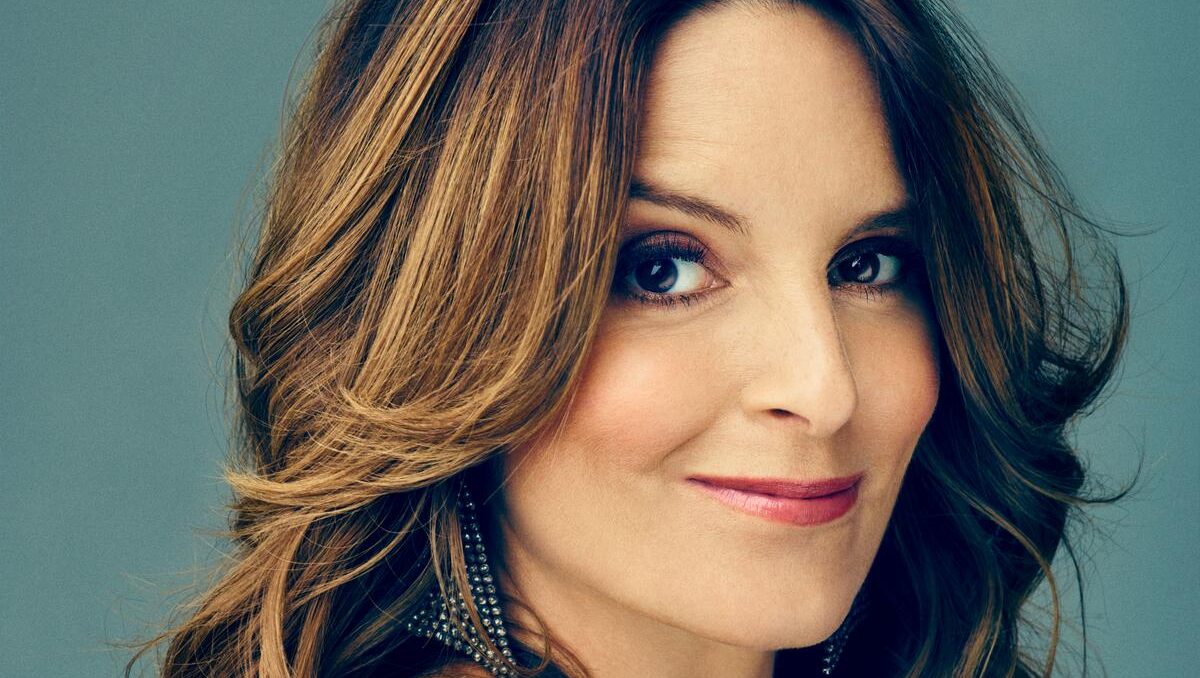 Tina Fey Revela Segredo do 'Saturday Night Live' que Pode Beneficiar Versão Britânica
