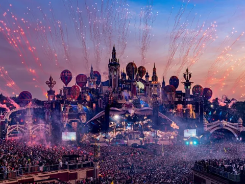 Incêndio Devasta Palco do Tomorrowland na Bélgica a Dias do Festival