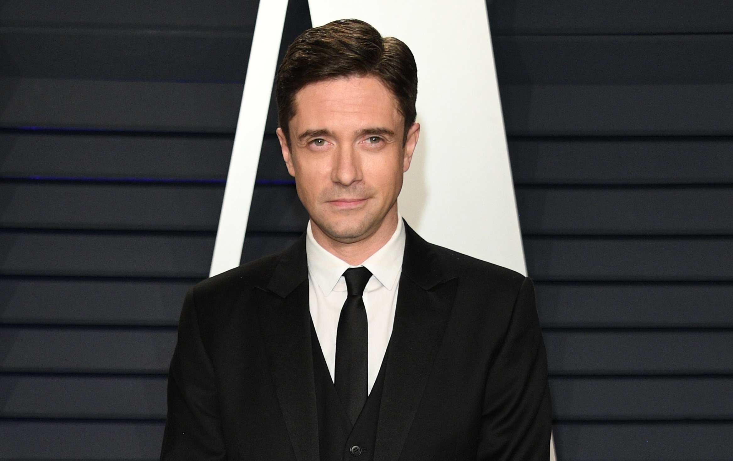 Topher Grace se Junta a Elenco de Filme da A24 Dirigido por Chris Rock