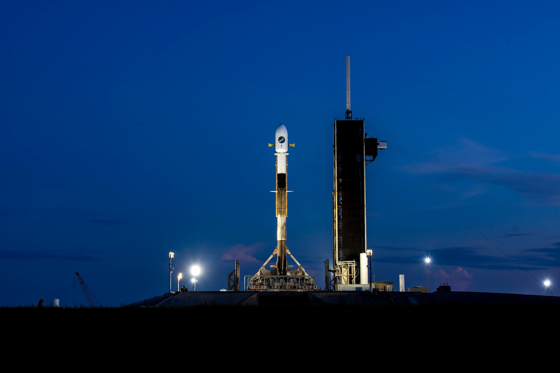 Acompanhe ao Vivo: SpaceX Lança Espaçonave X-37B da Força Espacial em Nova Missão Militar