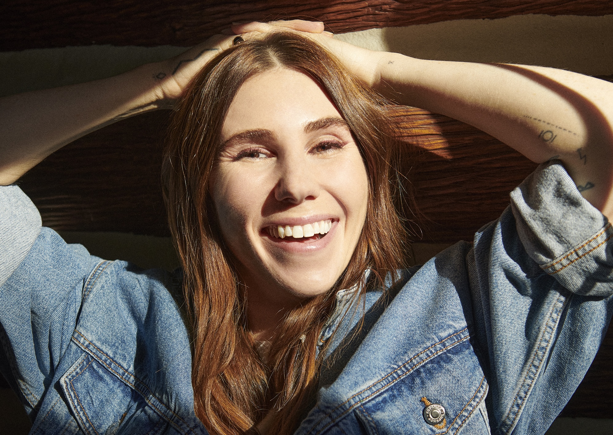 Zosia Mamet Se Junta ao Elenco de 'Artificial', Filme de IA da Amazon MGM